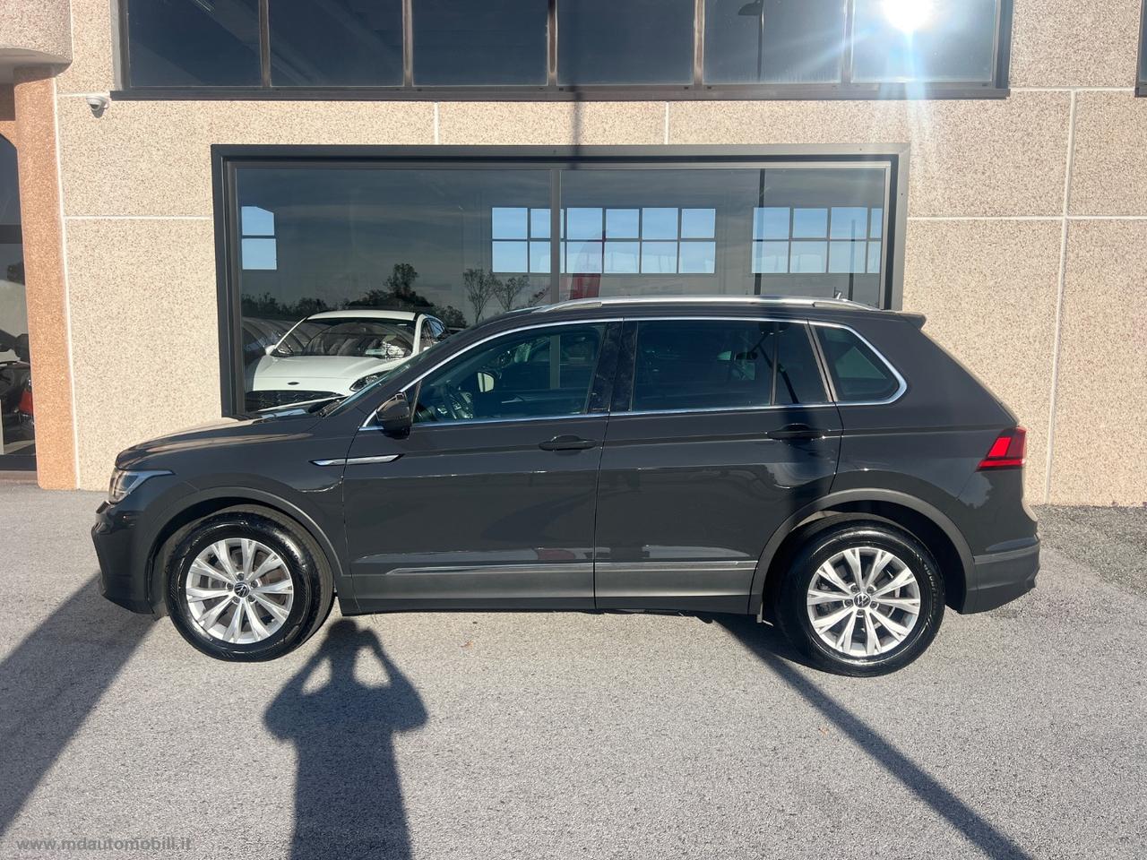 VOLKSWAGEN Tiguan 2.0 TDI 150CV SCR DSG Life IVA ESPOSTA
