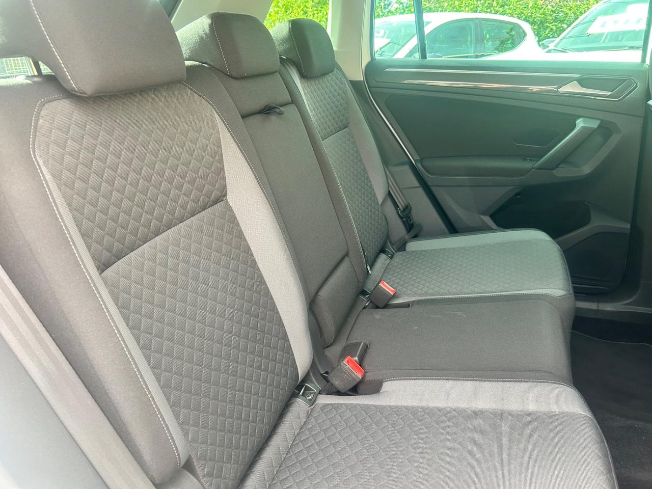 Volkswagen Tiguan 1.6 TDI SCR Business BlueMotion Technology