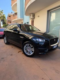 Jaguar F-Pace 2.0 D 180 CV AWD Prestige