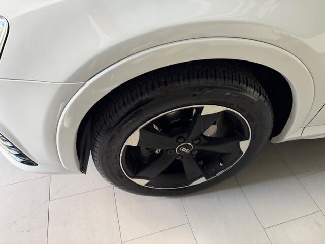 Audi Q3 2.0 TDI 120 CV