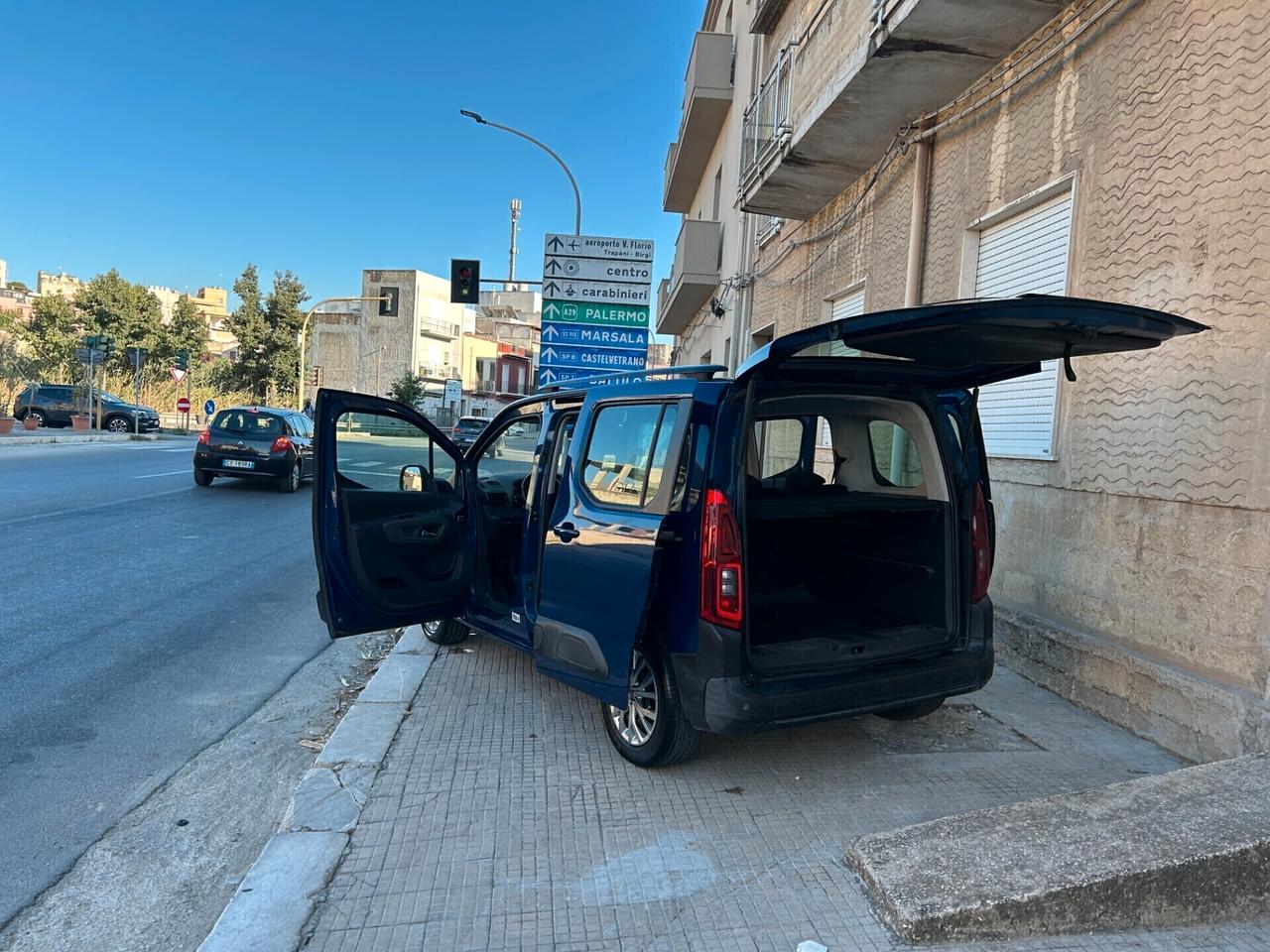 Citroen Berlingo BlueHDi 130 Stop&Start EAT8 M Feel