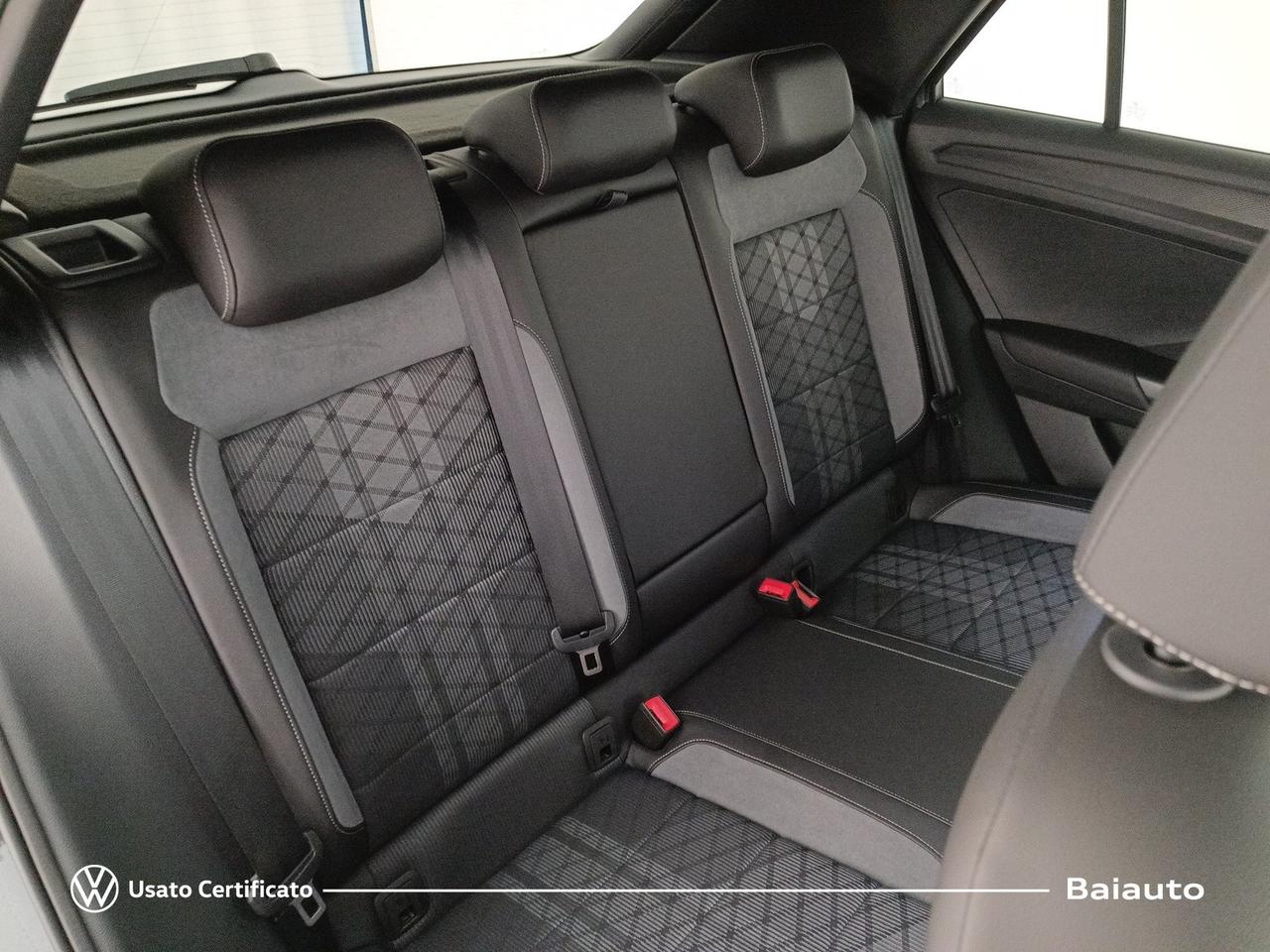 Volkswagen T-Roc 2.0 tdi scr 115cv r line