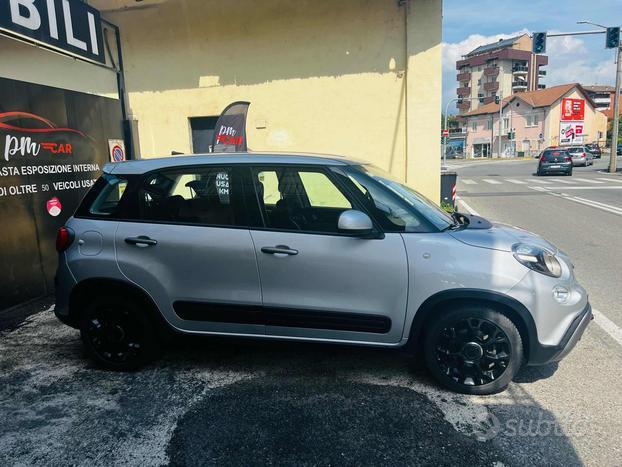 FIAT 500L 1.4 95 CV S&S Cross