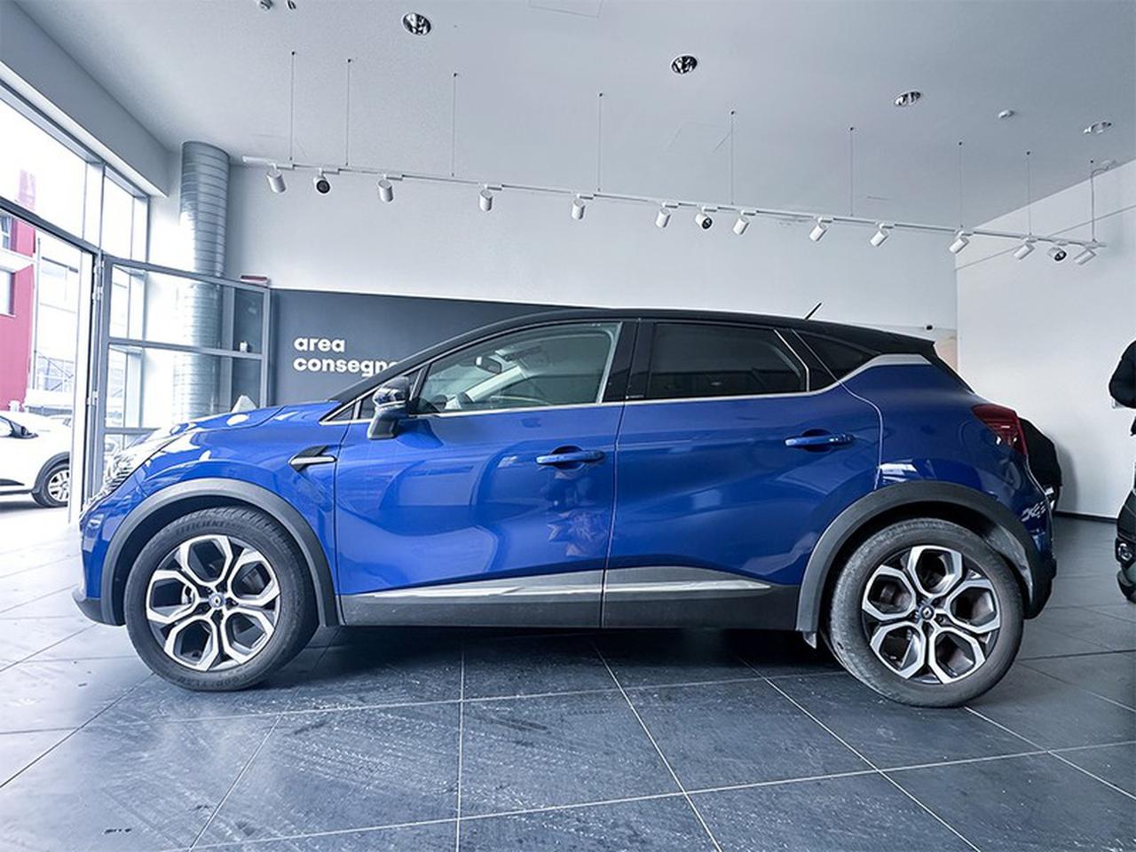 Renault Captur 1.6 e-tech hybrid techno fast track 145cv auto