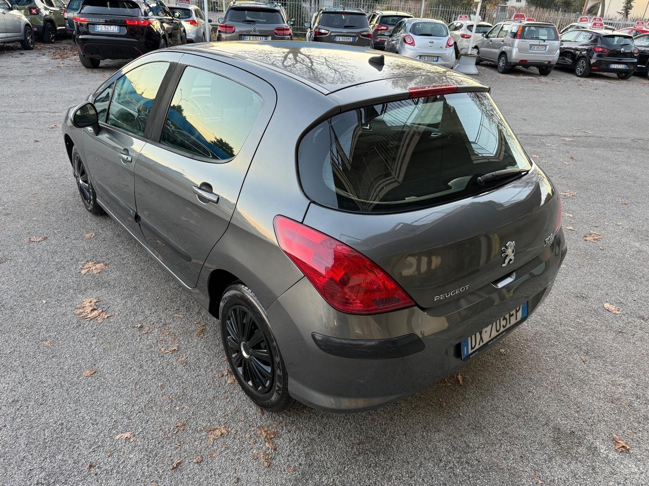 Peugeot 308 1.6 HDi 90CV 5p. - Neopatentati
