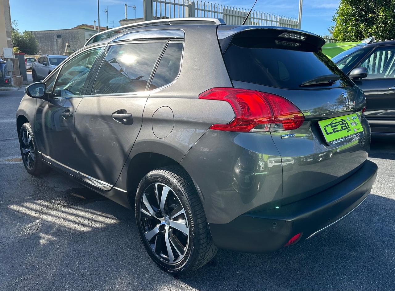 Peugeot 2008 HDi 120 Black Matt 100.000 Km