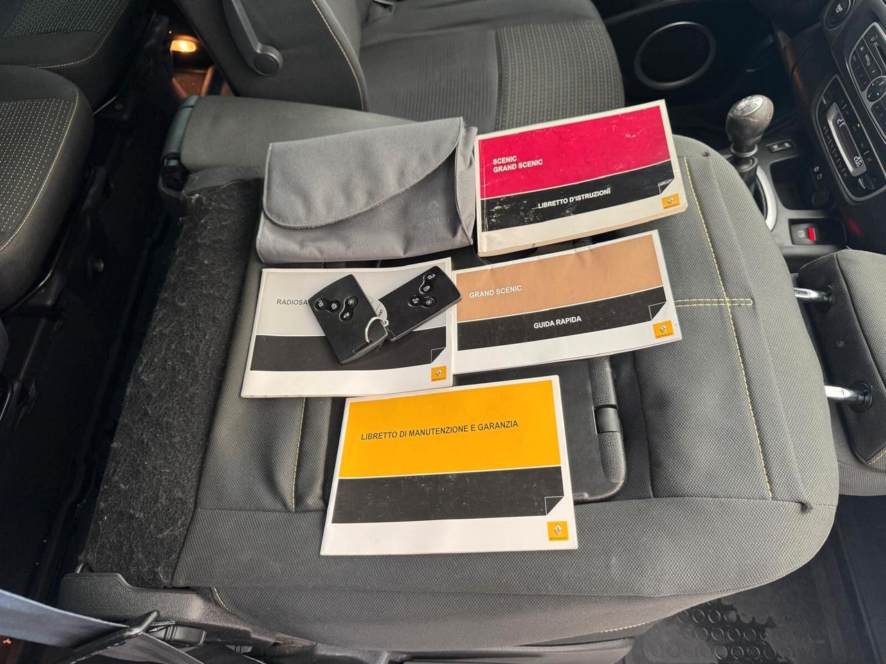 Renault Scenic Scénic 1.5 dCi 110CV 7 POSTI PERFETTO!!!