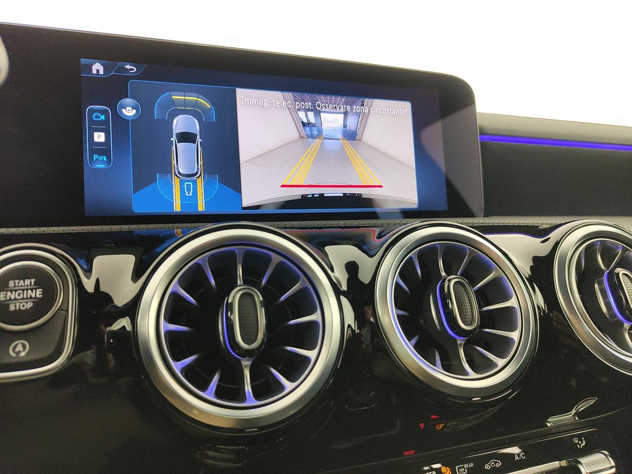 Mercedes-Benz A 180 AMG Line Advanced Plus auto