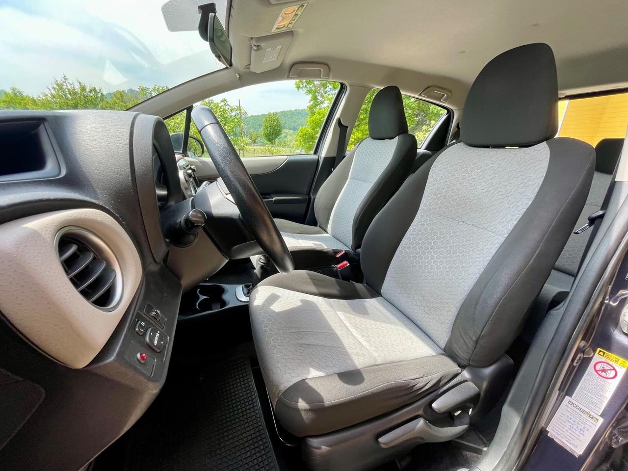 Toyota Yaris 1.0 51kw Lounge OK NEOPATENTATI UNIPR