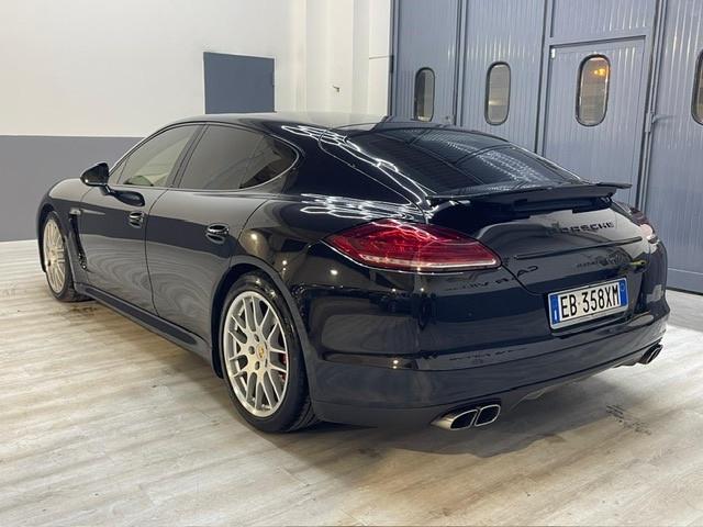 Porsche Panamera 4.8 Turbo