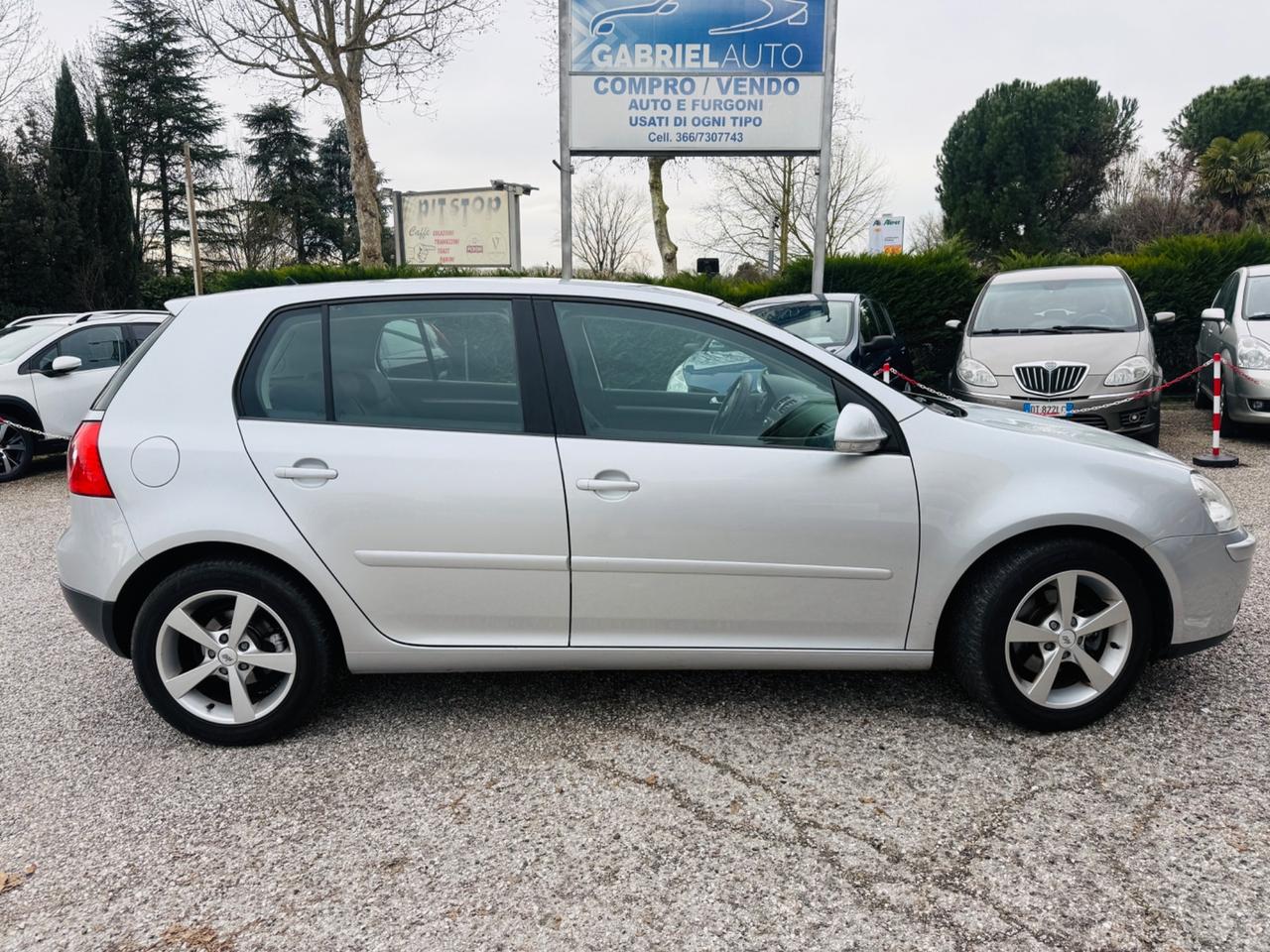 Volkswagen Golf 1.9 TDI 5p.
