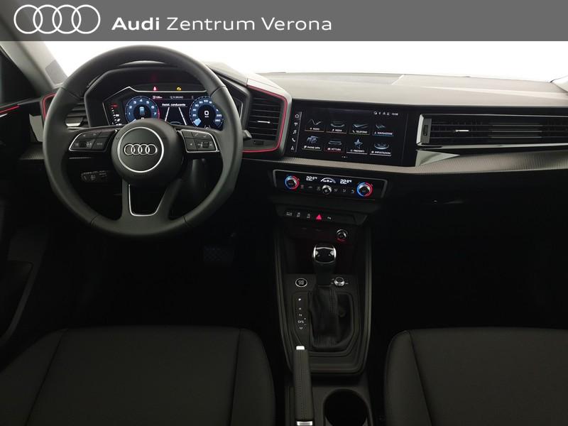 Allstreet 30TFSI 116CV S tronic Identity Contrast