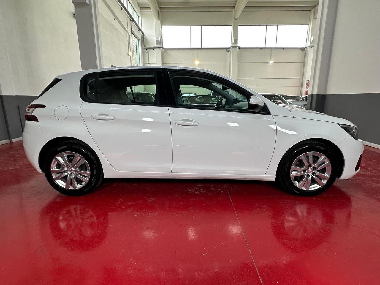 Peugeot 308 BlueHDi 130 S&S Allure