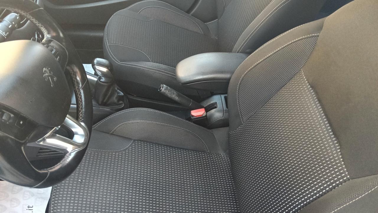 PEUGEOT 208 1.6 BlueHDI-RETROC-PREZZO PROMO!