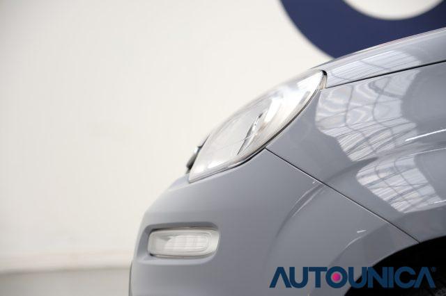 FIAT Panda 1.0 FIREFLY S&S HYBRID NEOPATENTATI