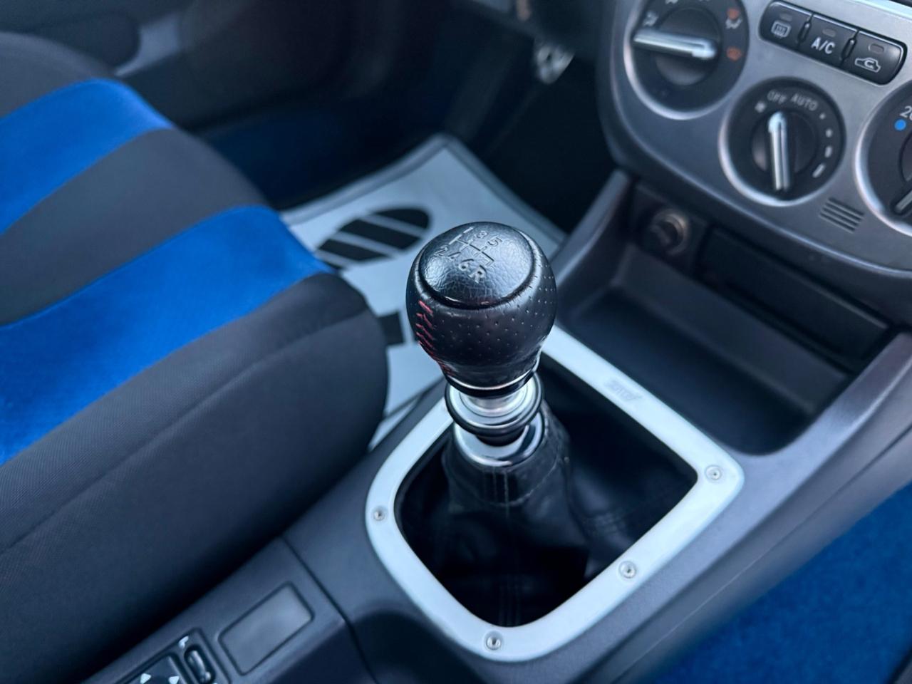 Subaru Impreza STI 2003 EJ20 2.0 TURBO 265CV PURE WHITE