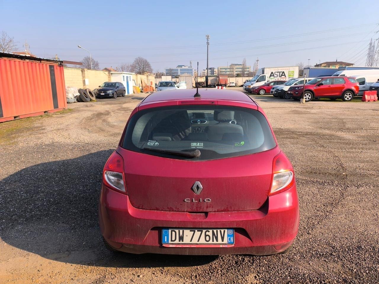 Renault Clio 1.2 16V 5 porte Dynamique