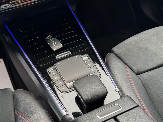 MERCEDES-BENZ GLB 200 d Premium AMG (Auto/Led64/Pelle/Led)