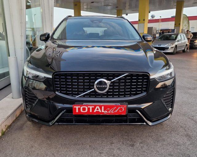 VOLVO XC60 B4 automatico Plus Dark IVA ESPOSTA