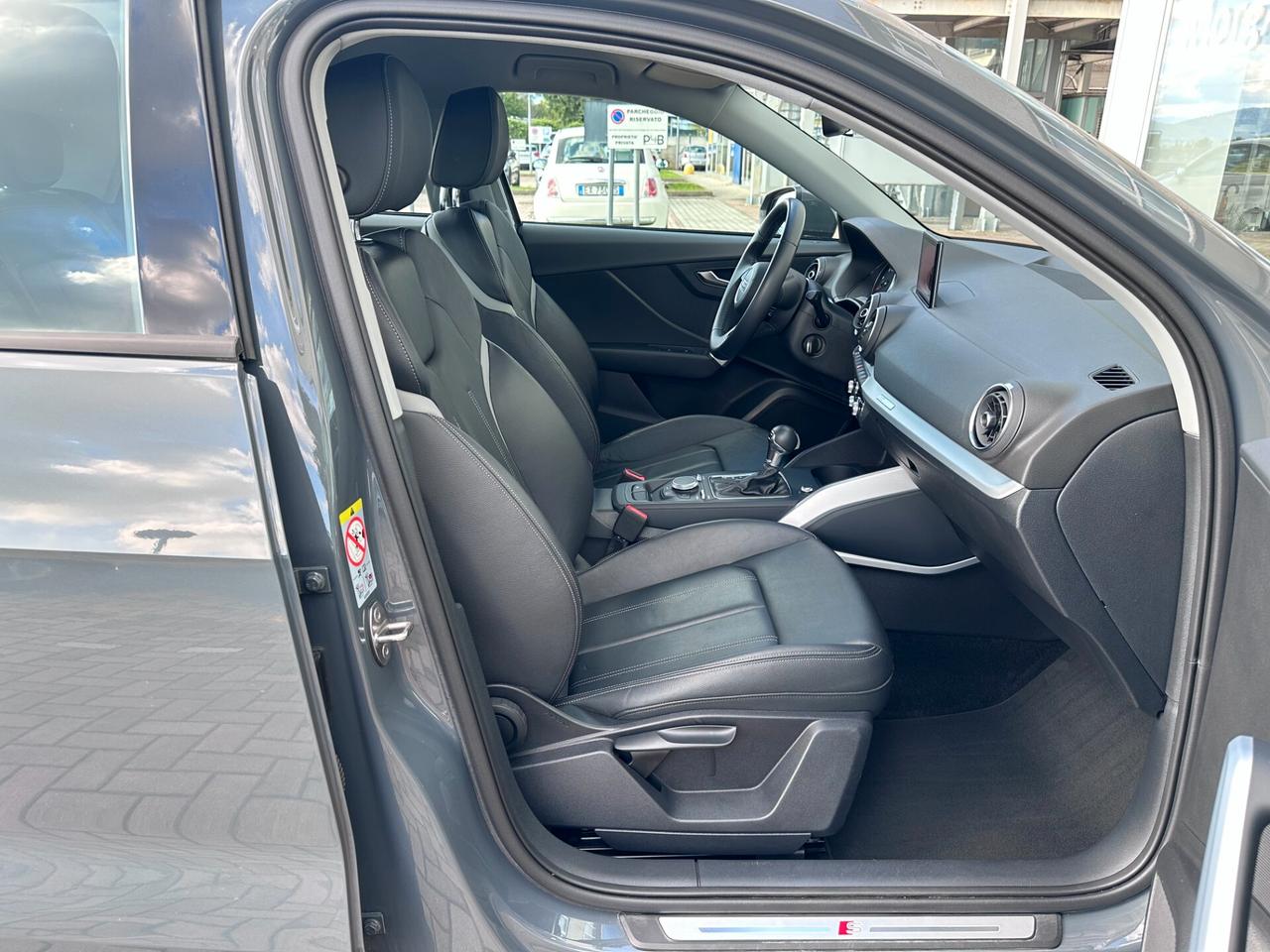 Audi Q2 1.6TDI 116CV S-LINE AUTOMATICA! PELLE! LED