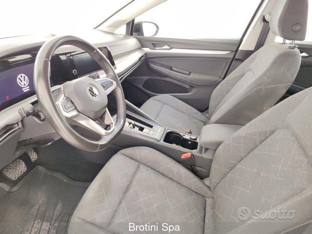 Volkswagen Golf 1.0 eTSI EVO DSG Life
