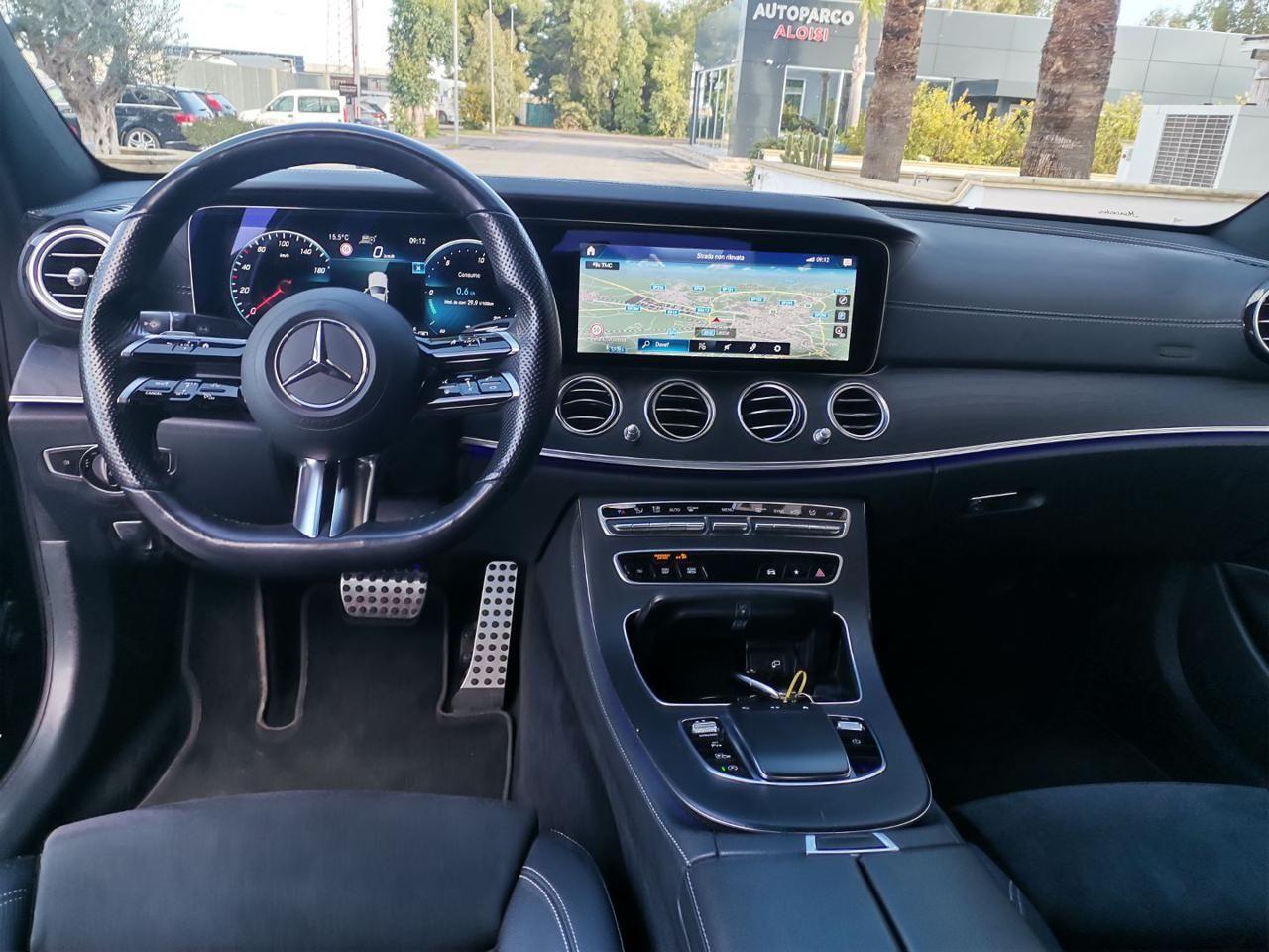 Mercedes-Benz E 220 d Auto Premium Plus