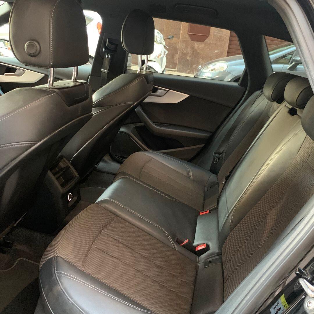 Audi A4 Avant 40 TDI S tronic line edition