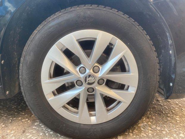 SKODA FABIA 1.0 TSI 95CV AMBITION