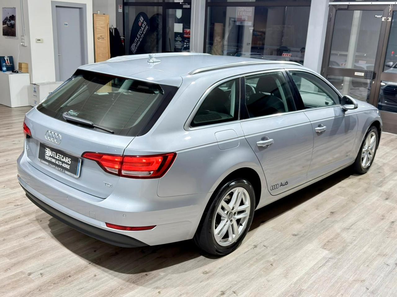 AUDI A4 AVANT 2.0TDI 150cv MANUALE 2016 GANCIO