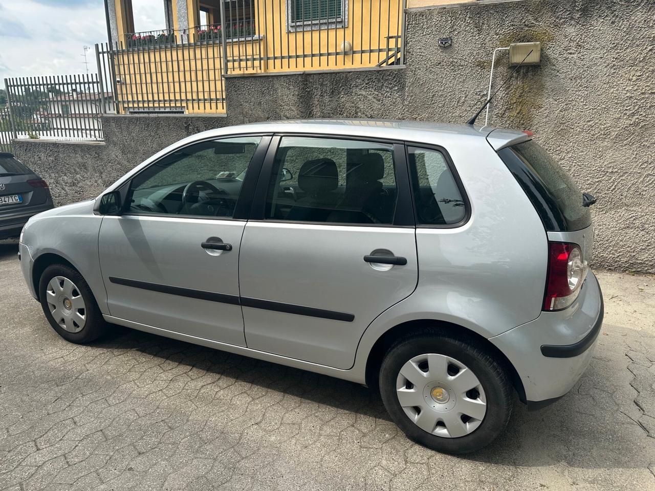 Volkswagen Polo 1.4/80CV 16V 5p. Comfortline