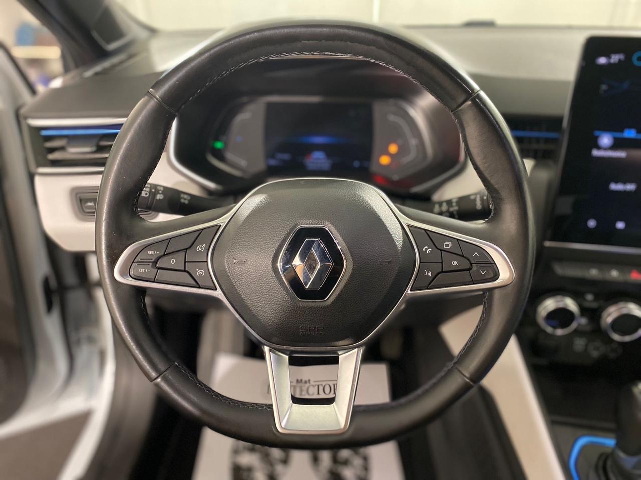 Renault Clio Full Hybrid E-Tech 140 CV 5 porte Initiale Paris