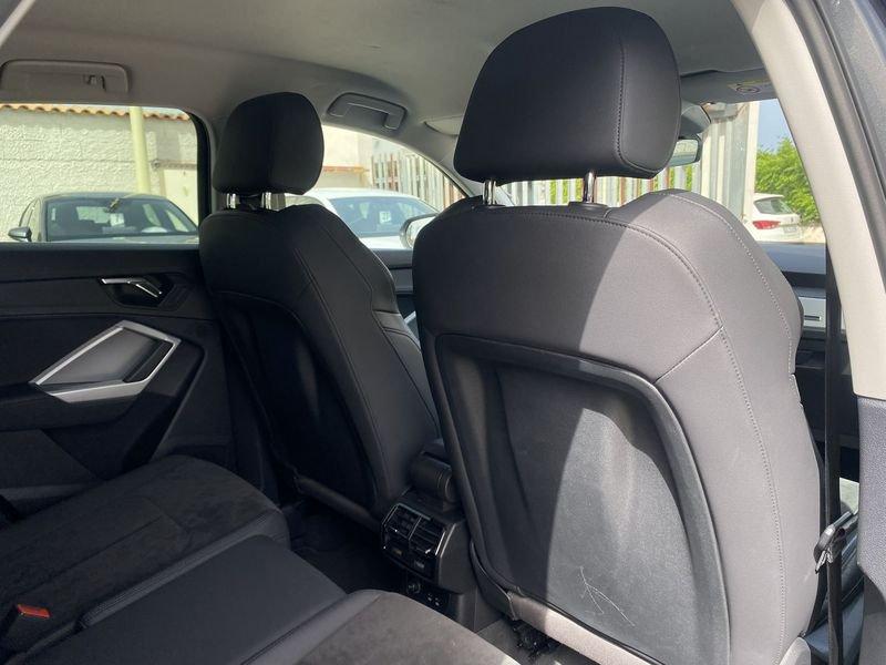 Audi Q3 SPB S Line edition 2.0 TDI 150CV s-tronic 35