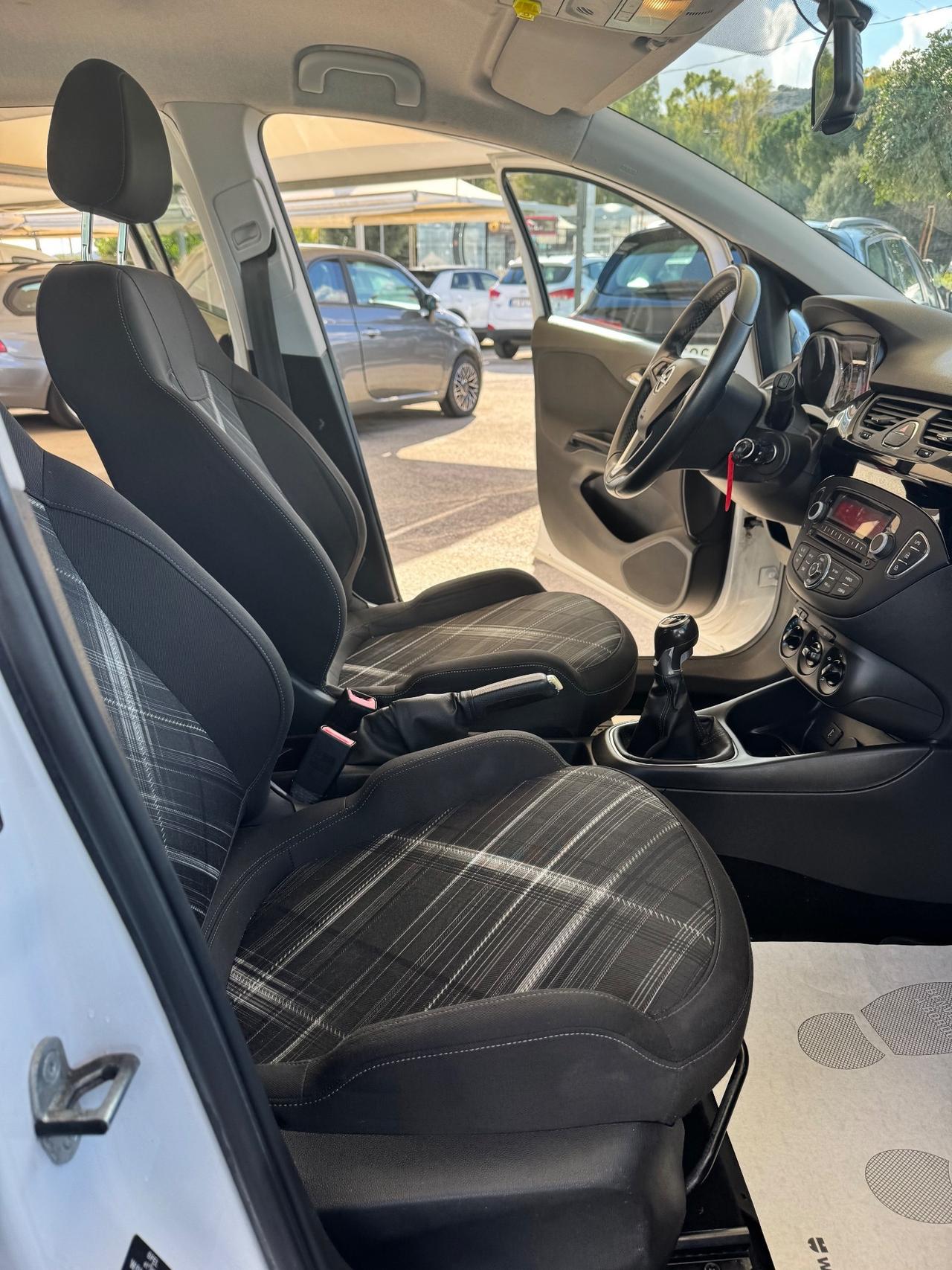 Opel Corsa 1.4 90CV GPL Tech 5 porte b-Color