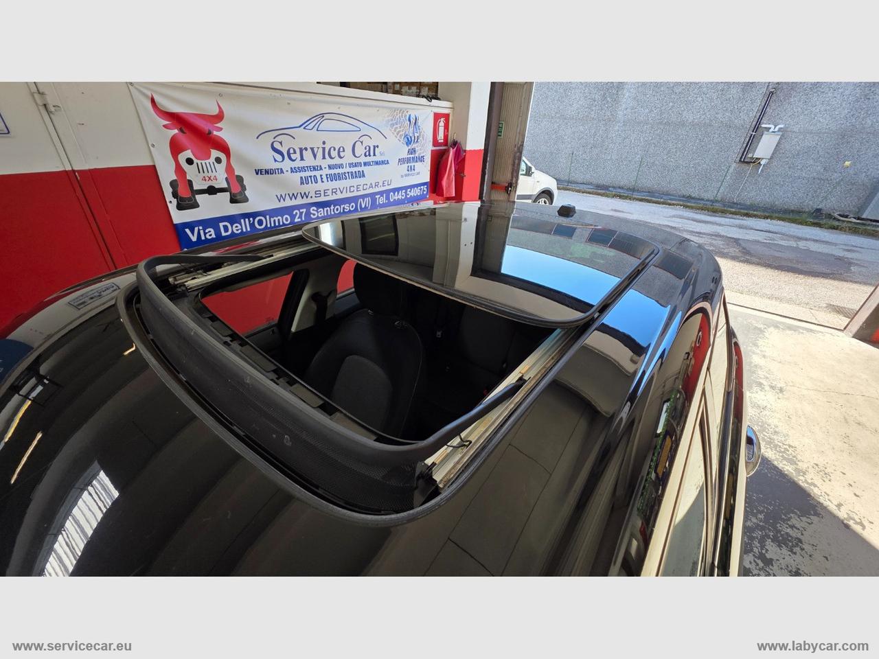 MINI Mini Cooper Business 5 porte