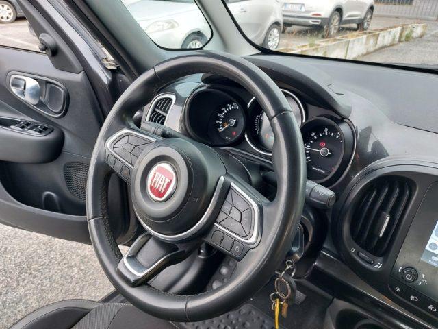 FIAT 500L 1.3 Multijet 95 CV CrossMisto pelle Navi Cerchi 17