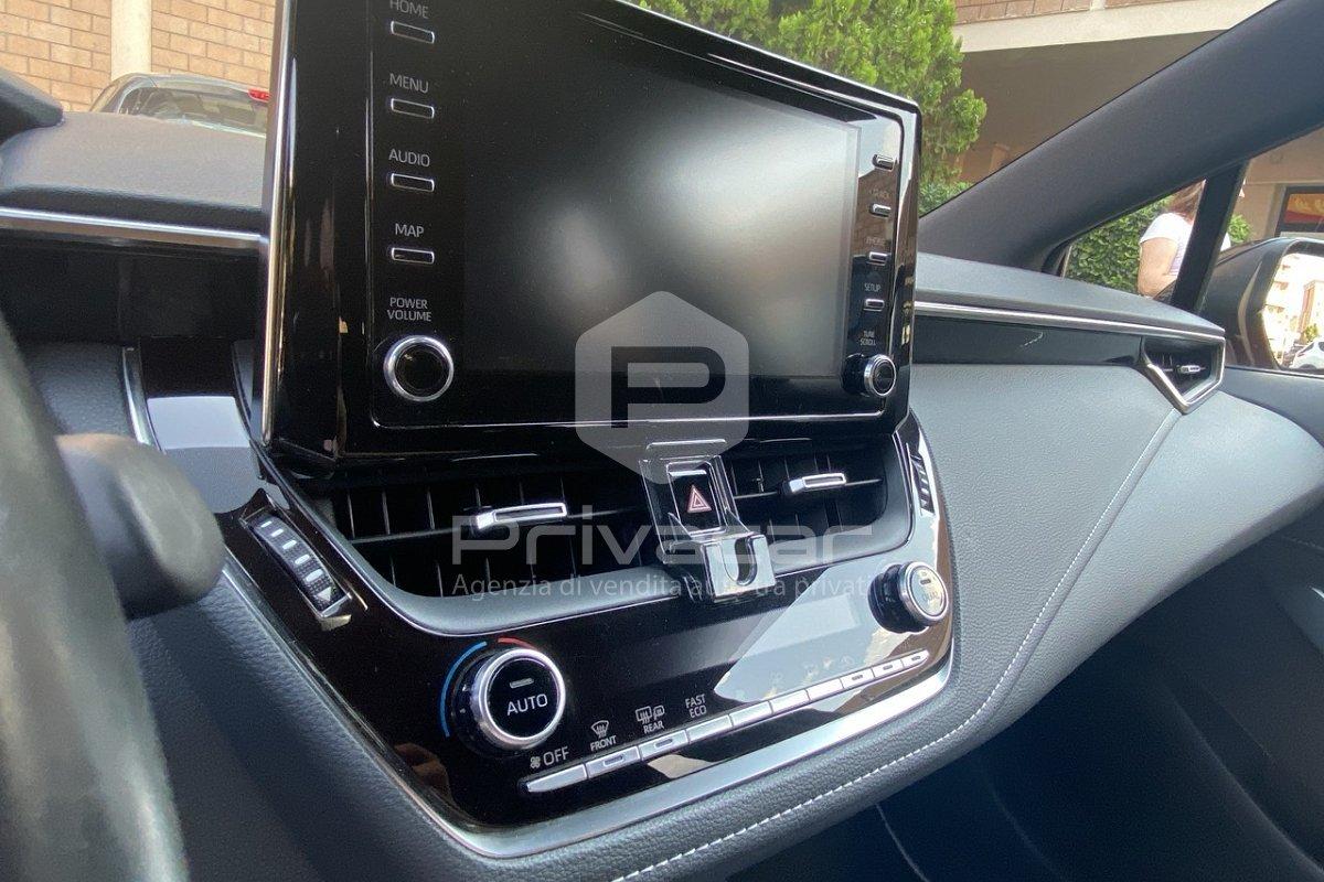 TOYOTA Corolla 1.8 Hybrid Style