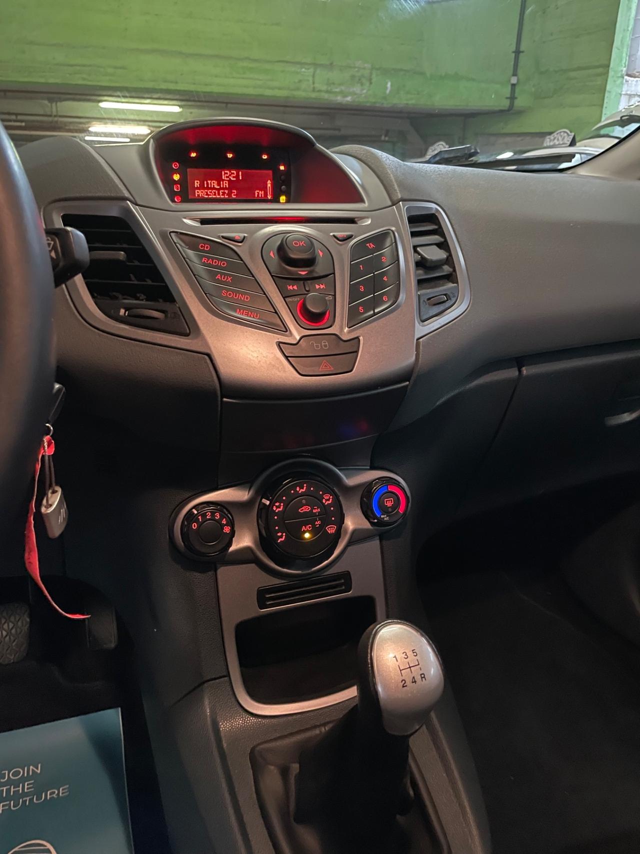 Ford Fiesta 1.2 Neopatentati Euro 5