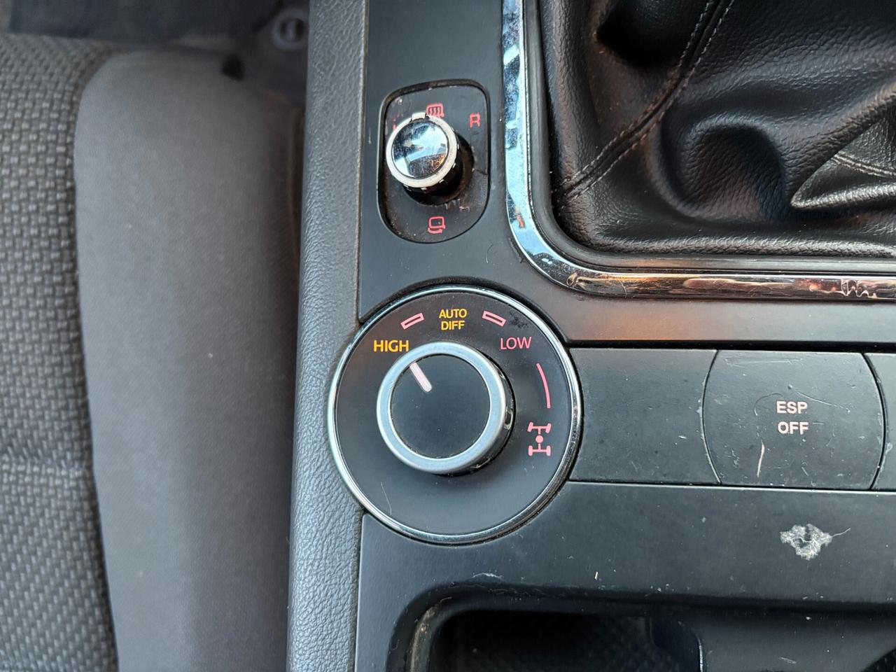 Volkswagen Touareg 2.5 R5 TDI Gancio Traino