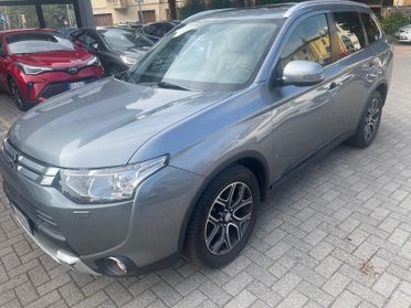Mitsubishi Outlander 2.2 DI-D 4WD Instyle 7p.