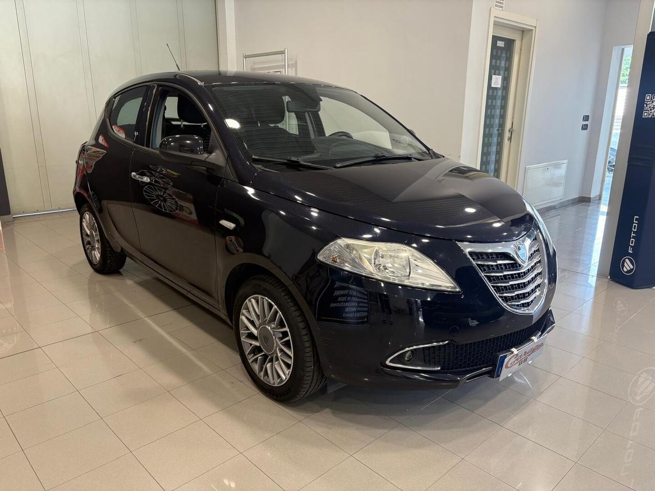 Lancia Ypsilon 1.2 8v Gold s&s 69cv