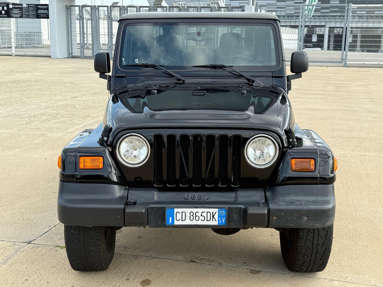 Jeep Wrangler 4.0 cat SAHARA HardTop