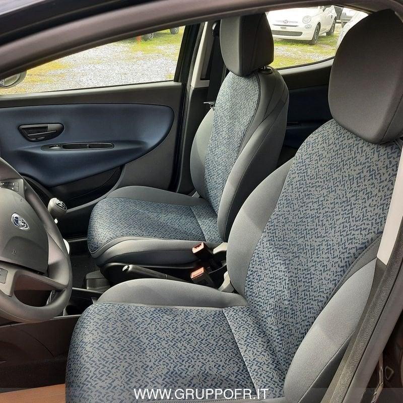 Lancia Ypsilon 1.0 FireFly 5 porte S&S Hybrid Oro