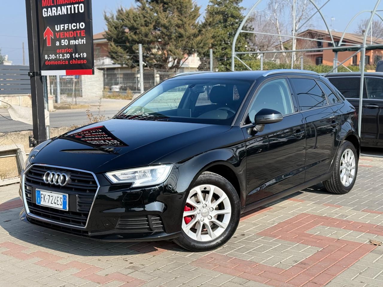 Audi A3 1.6 TDI SPB 5 PORTE-NAVIGATORE-XENO