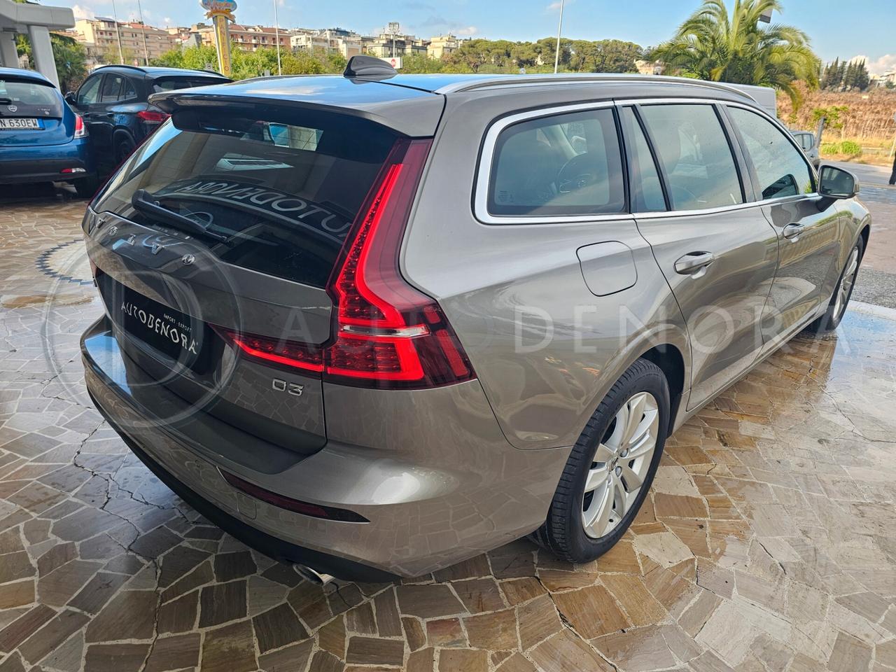 Volvo V60 D3 Geartronic Business#MOTORE FUSO#LED#XENO#PELLE#NAVI