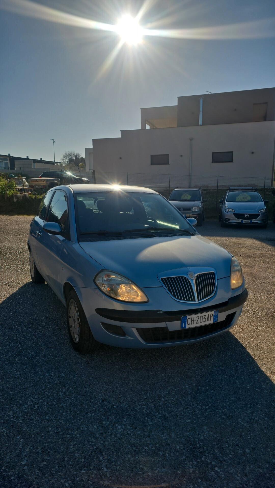 Lancia Ypsilon 1.3 Multijet 16V Argento