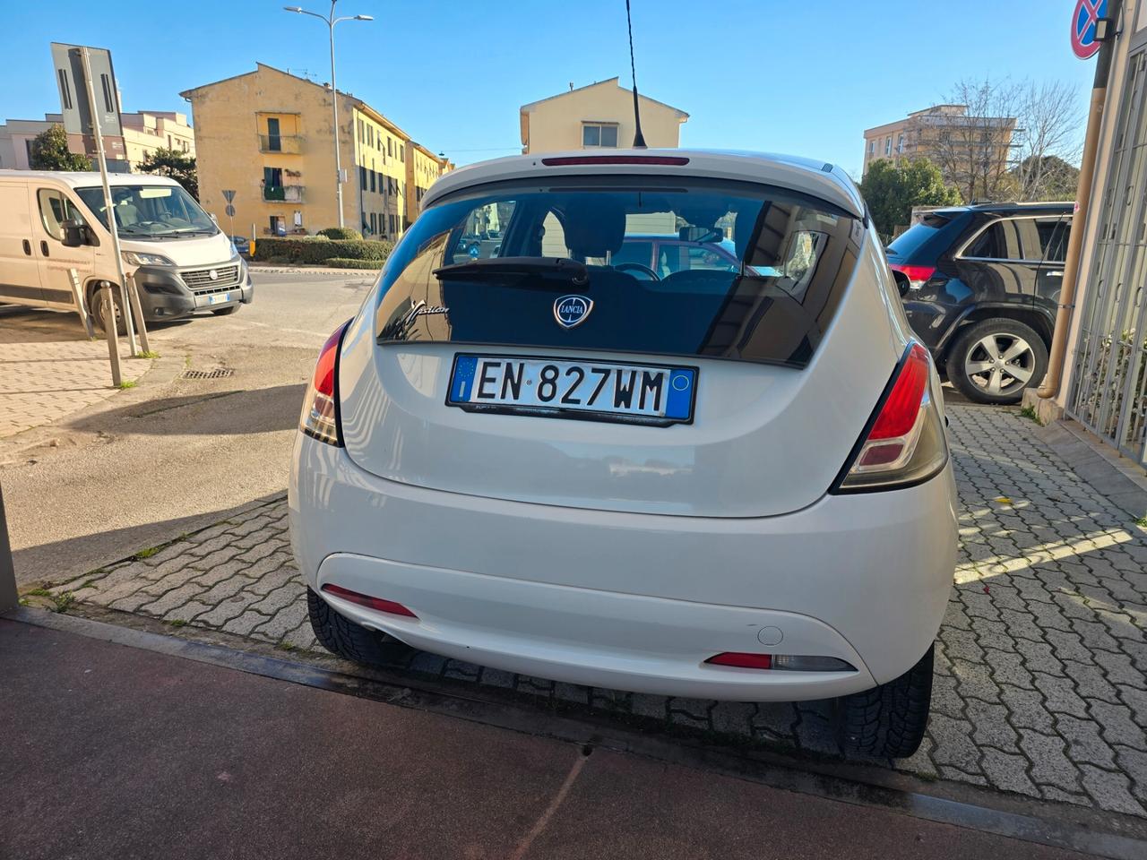 Lancia Ypsilon 0.9 TwinAir 85 CV 5 porte Metano Ecochic Gold