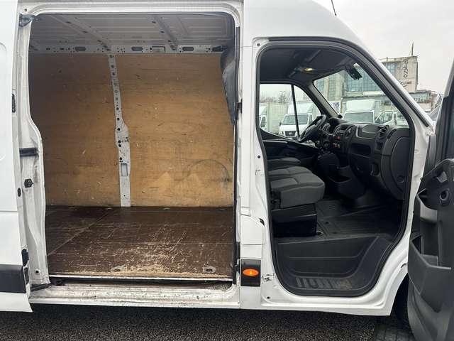 Nissan NV400 35S13 2.3dCi 130CVFurgoneL3H3 3700x1780x2100kg1256