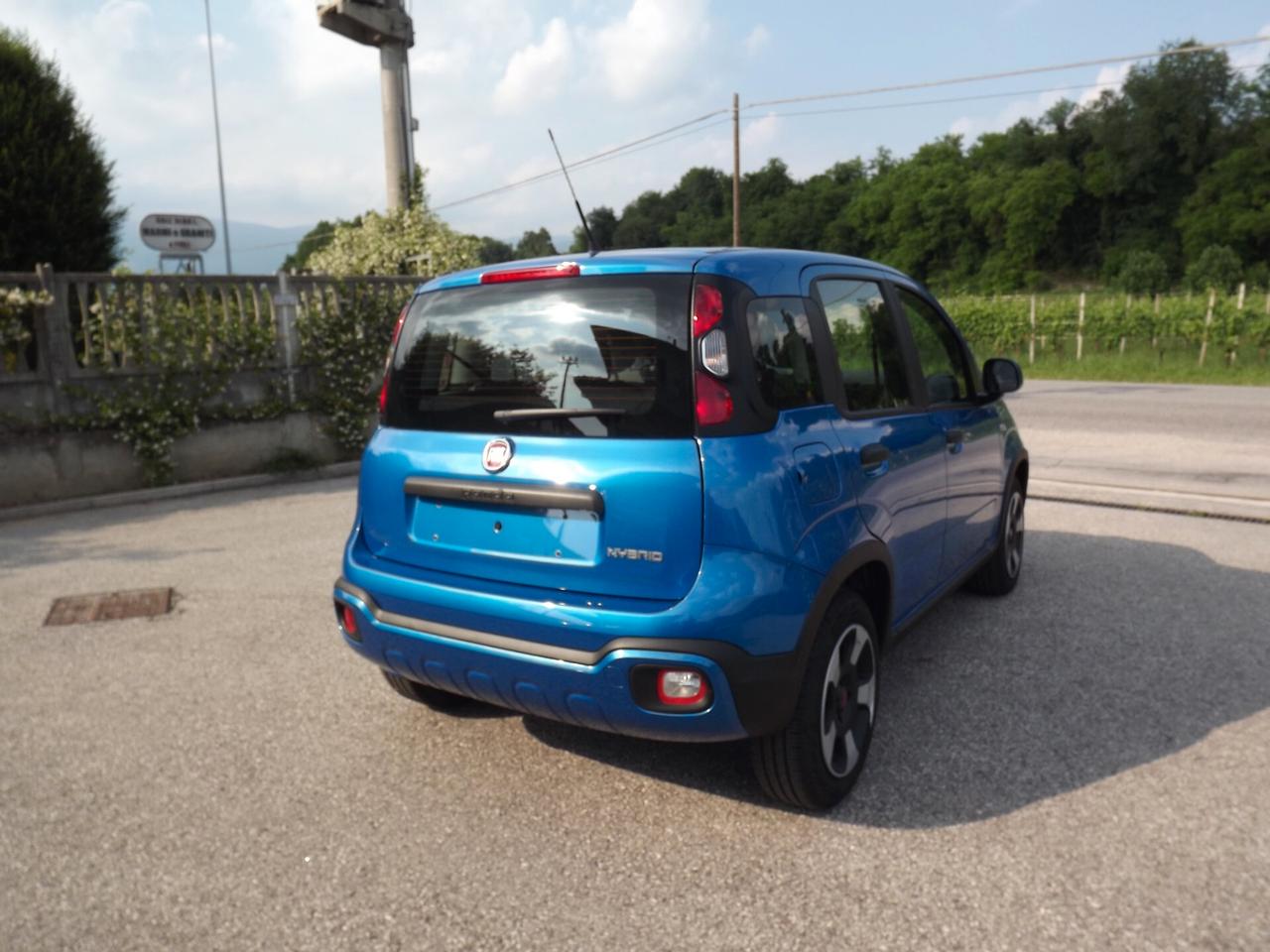 Fiat Panda Cross 1.0 FireFly S&S Hybrid