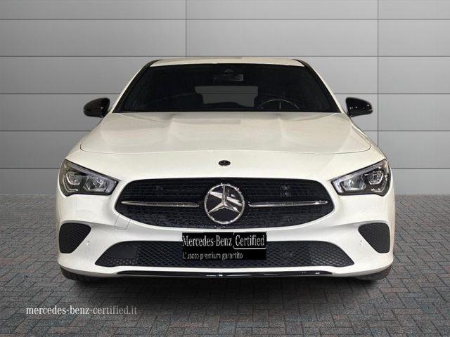 MERCEDES-BENZ CLA 200 d Automatic Shooting Brake Sport