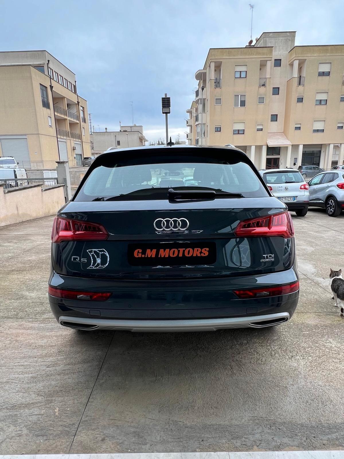 Audi Q5 2.0 TDI quattro S tronic Business